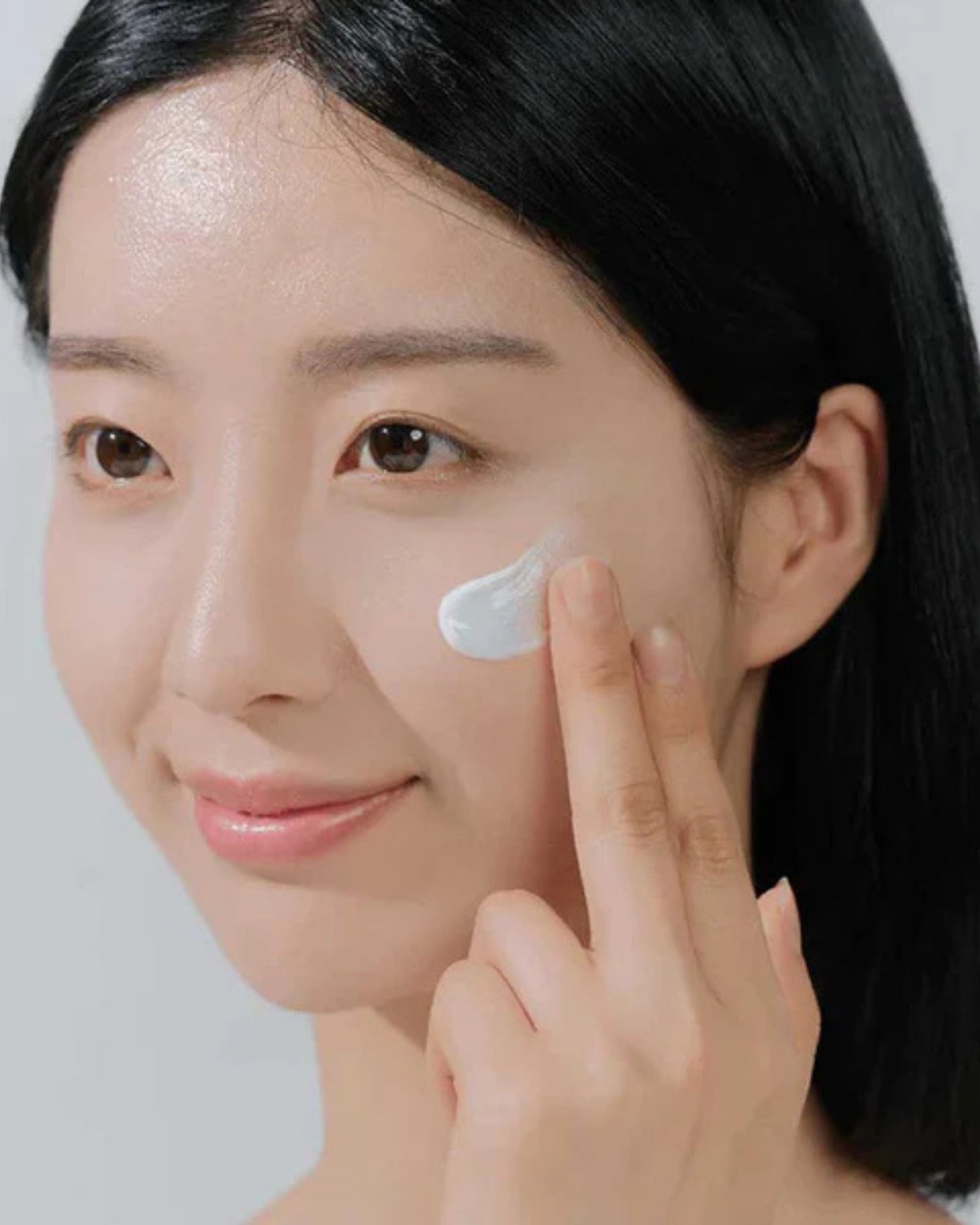Madagascar Centella Hyalu-Cica Water-Fit Sun Serum