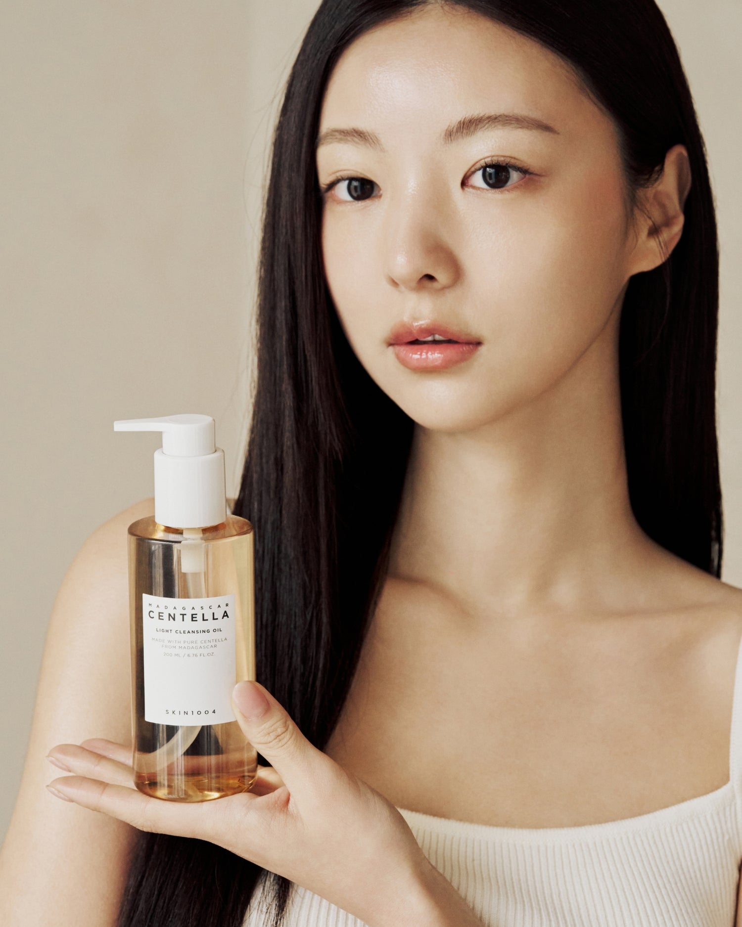 Madagascar Centella Light Cleansing Oil